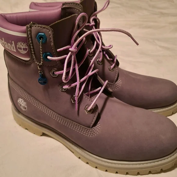 Timberland Ladies 6 Inch Grey And Purple Waterproof Boots Size UK 8 - Picture 2 of 11